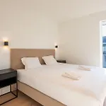 Luxurious 2br With Pool And Parking Apartamento *