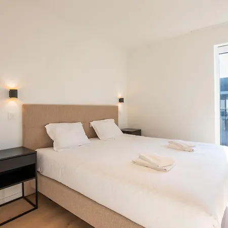 Luxurious 2br With Pool And Parking Apartamento *