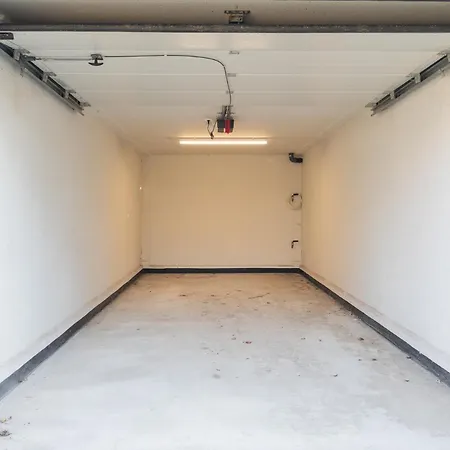 Luxurious 2br With Pool And Parking Appartement *