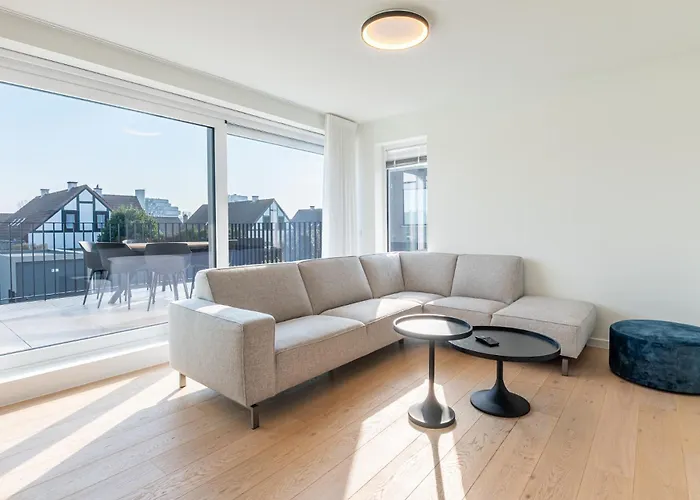 Luxurious 2br With Pool And Parking Appartement *