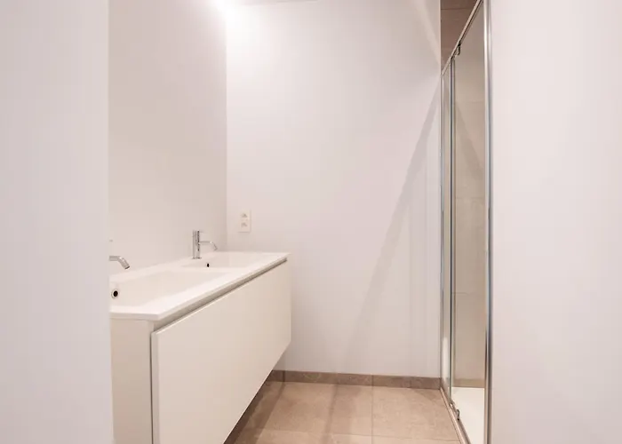 Appartement Luxurious 2br With Pool And Parking De Haan